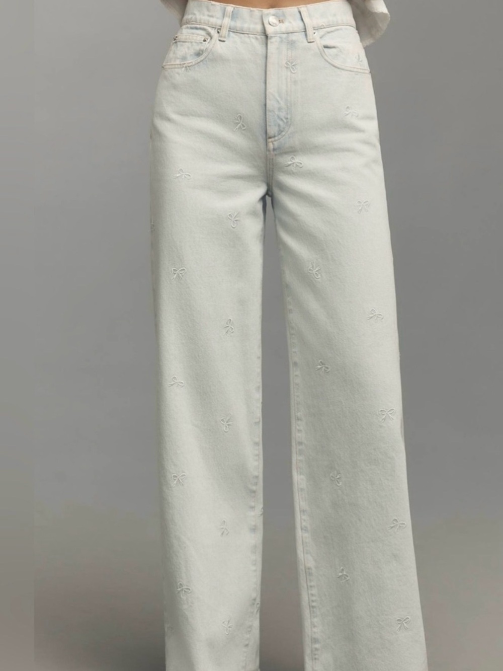 Le Jean Anthropologie bow embroidered jeans size 30 MSRP $298